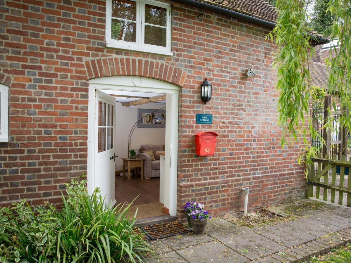 Weir Cottage Maidstone Extérieur photo